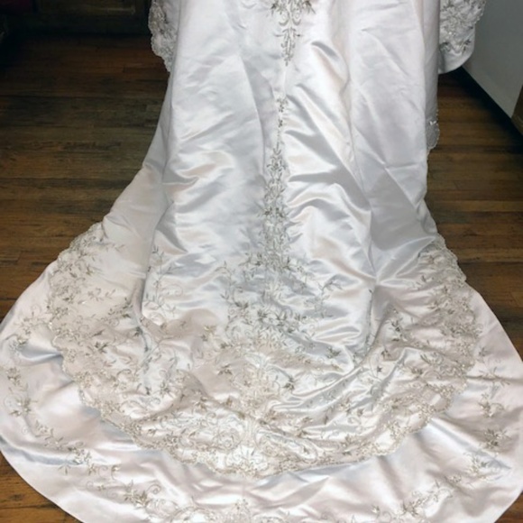Mary's Wedding Gown BeJeweled Halter Satin & Train - Picture 2 of 7